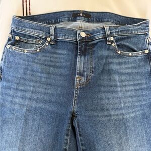 7 For All Mankind Mid Rise studded Blue Jeans DOJO. Stretch skinny Flare